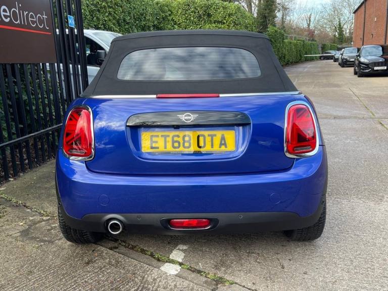 2018 MINI Convertible 1.5 Cooper Classic Convertible 2dr Petrol Steptronic Euro 6 (s/s) (136 ps) ...