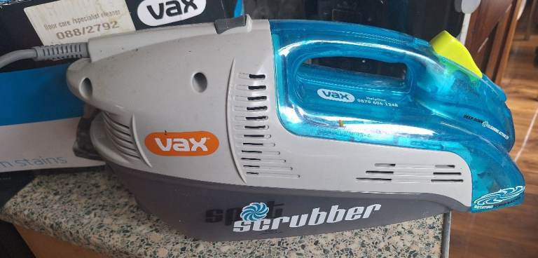 Vax Handheld Carpet Washer, in used good condition 