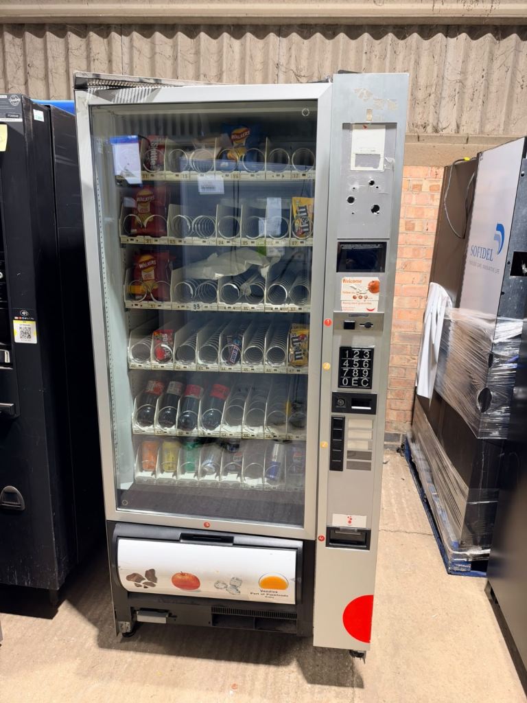 Used combination Vending Machine – good Condition