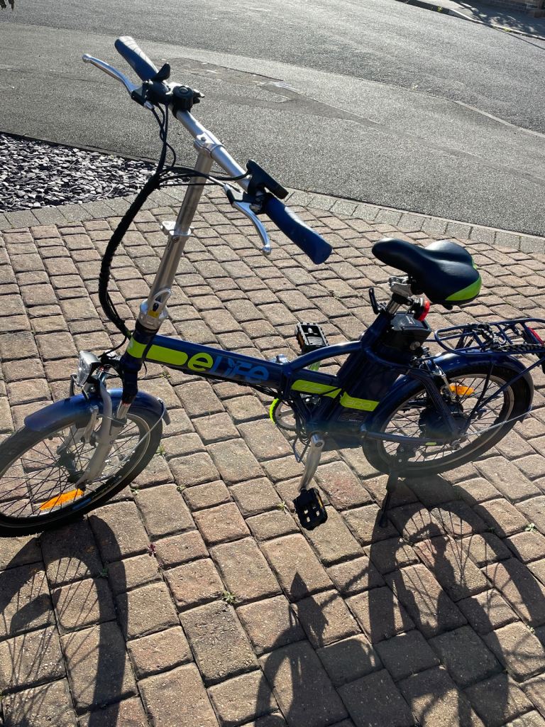 Foldable electric bike