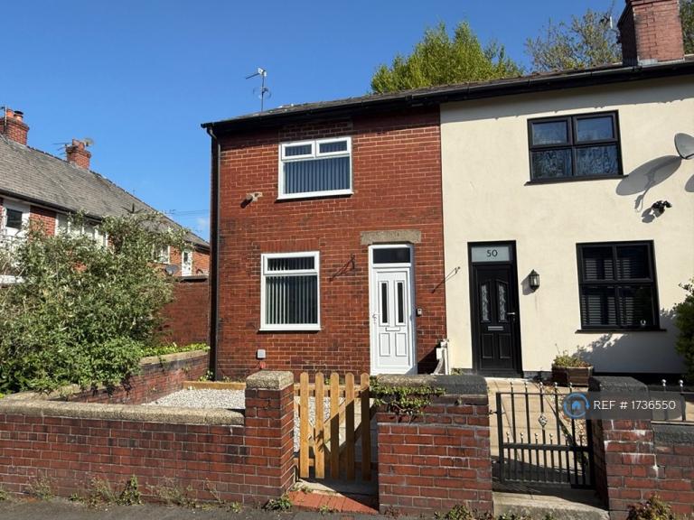 2 bedroom house in Lord St, Bury, BL9 (2 bed) (#1736550)