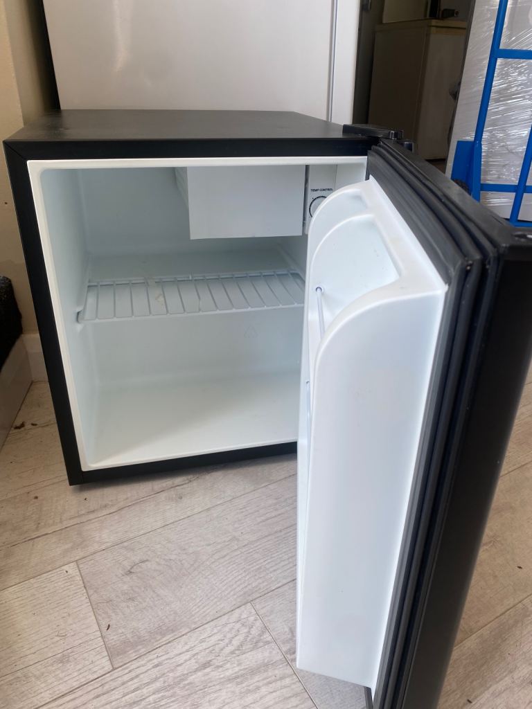 Table top fridge with freezer box 