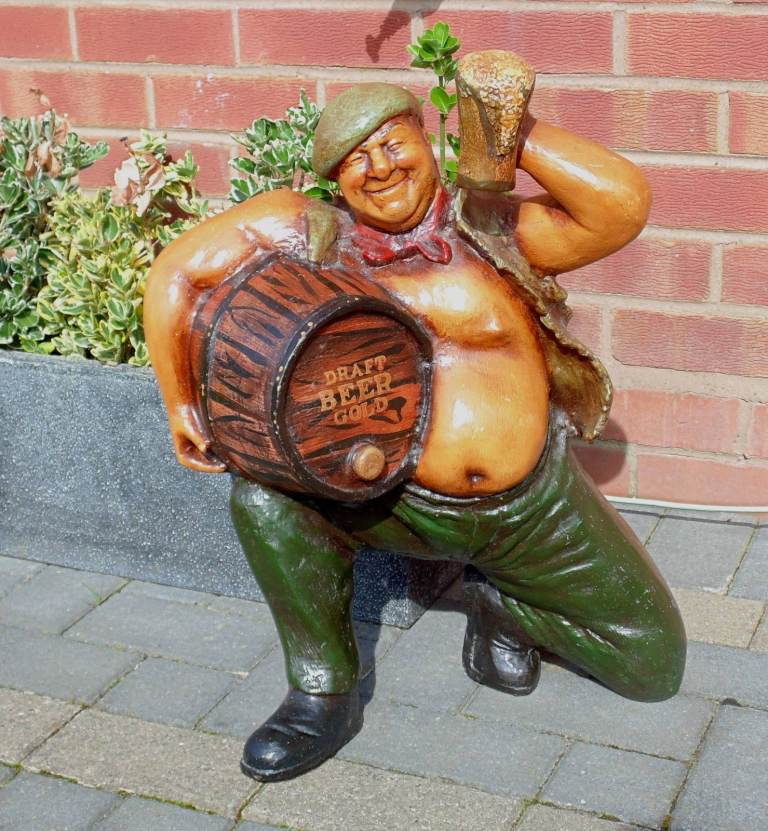 (#1396) man with beer barrel statue ornament breweriana (Pick up only, Dy4 area)