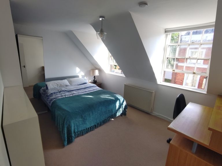 Double room to rent 