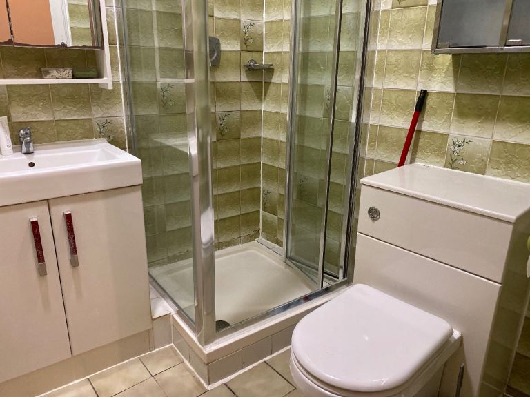 Small Single Room | in Hendon, London | Gumtree