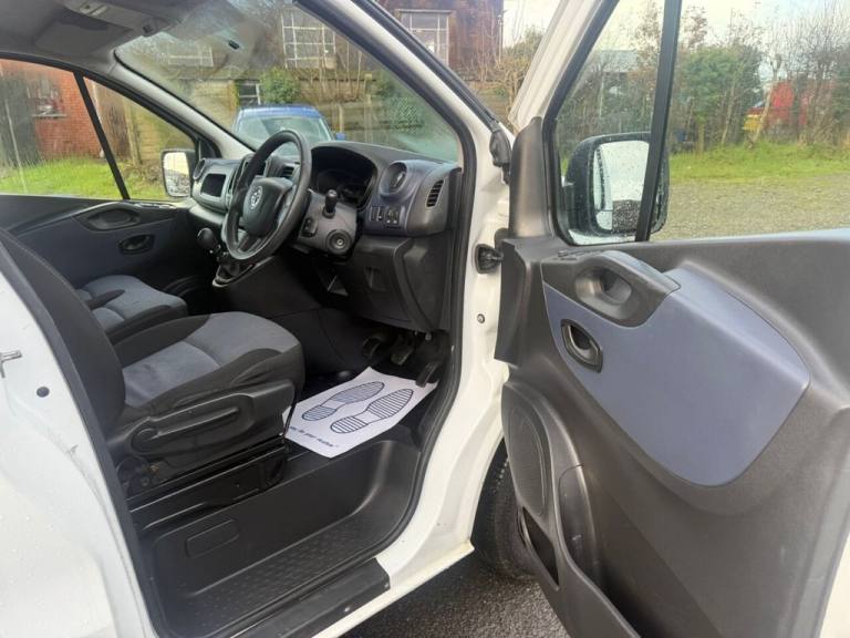 2016 Vauxhall Vivaro 1.6 CDTi 2900 ecoFLEX Panel Van 5dr Diesel Manual L2 H1 Euro 5 (s/s) (90 ps ...