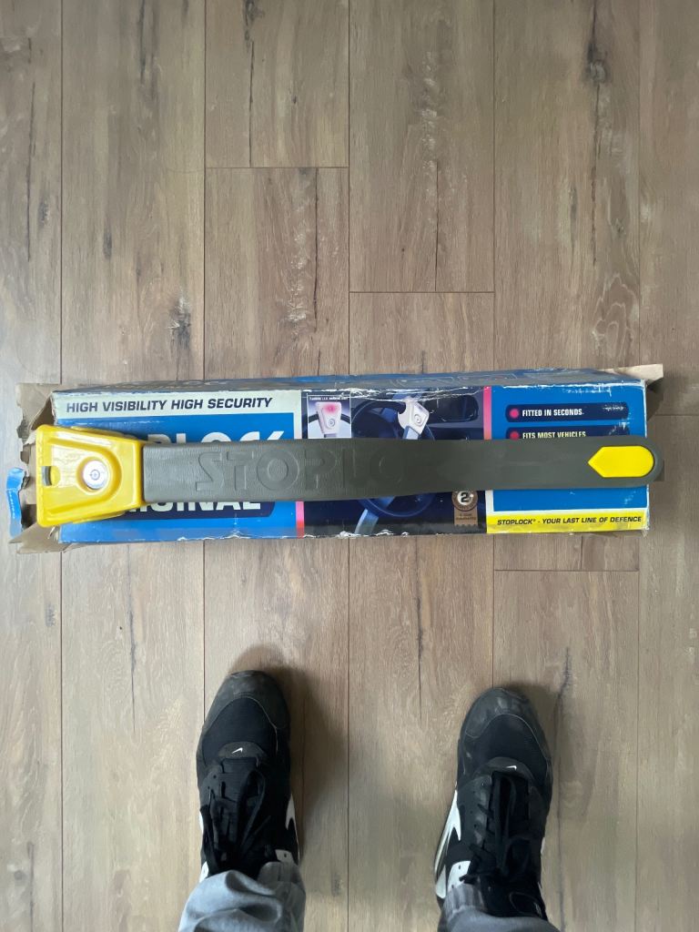 NEW UNUSED CAR STEERING WHEEL LOCK