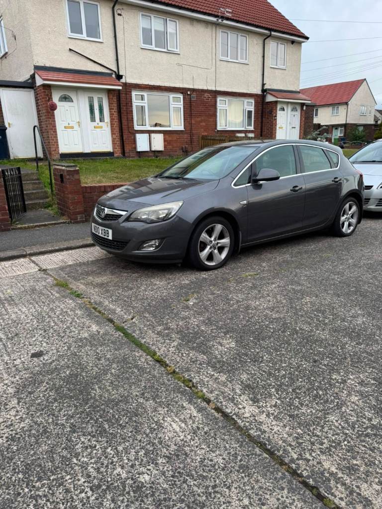 Vauxhall, ASTRA, Hatchback, 2010, Manual, 1598 (cc), 5 doors