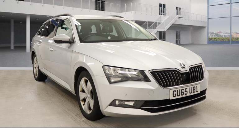  Skoda Superb 2.0 TDI SE Business Euro 6 (s/s) 5dr Diesel Manual
