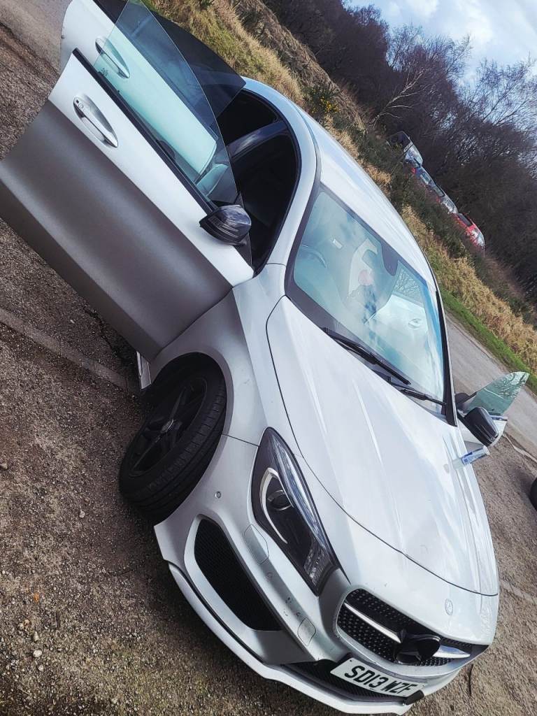 Mercedes-Benz, CLA, Saloon, 2013, Semi-Auto, 2143 (cc), 4 doors