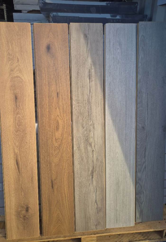 Sale laminate flooring £20 per pack