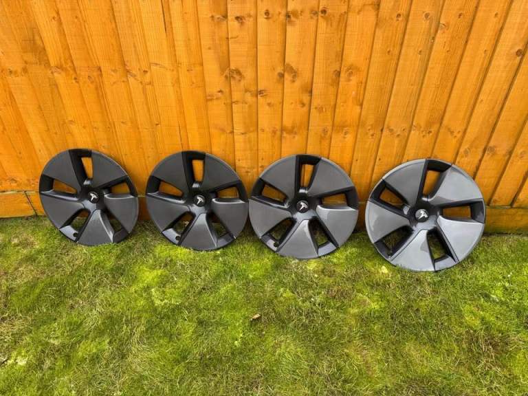 Genuine Tesla Model 3 Aero Wheels (18”)