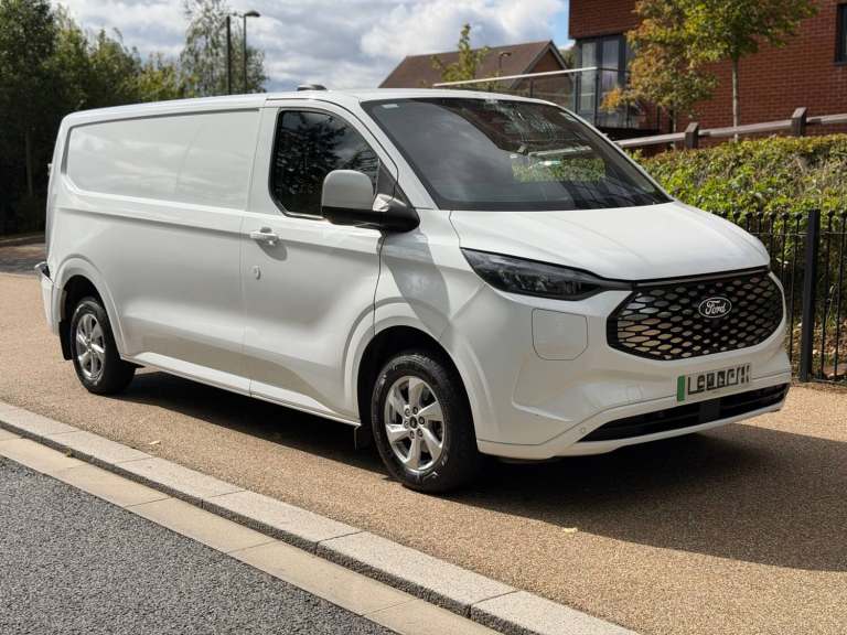 2024 Ford Transit Custom 100kW 65kWh H1 Van Limited Auto *Damaged Salvage* PANEL VAN Electric Aut...