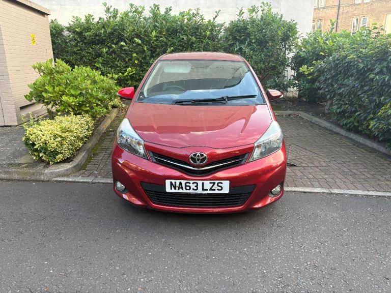 Toyota, YARIS, Hatchback, 2013, Manual, 1329 (cc), 3 doors