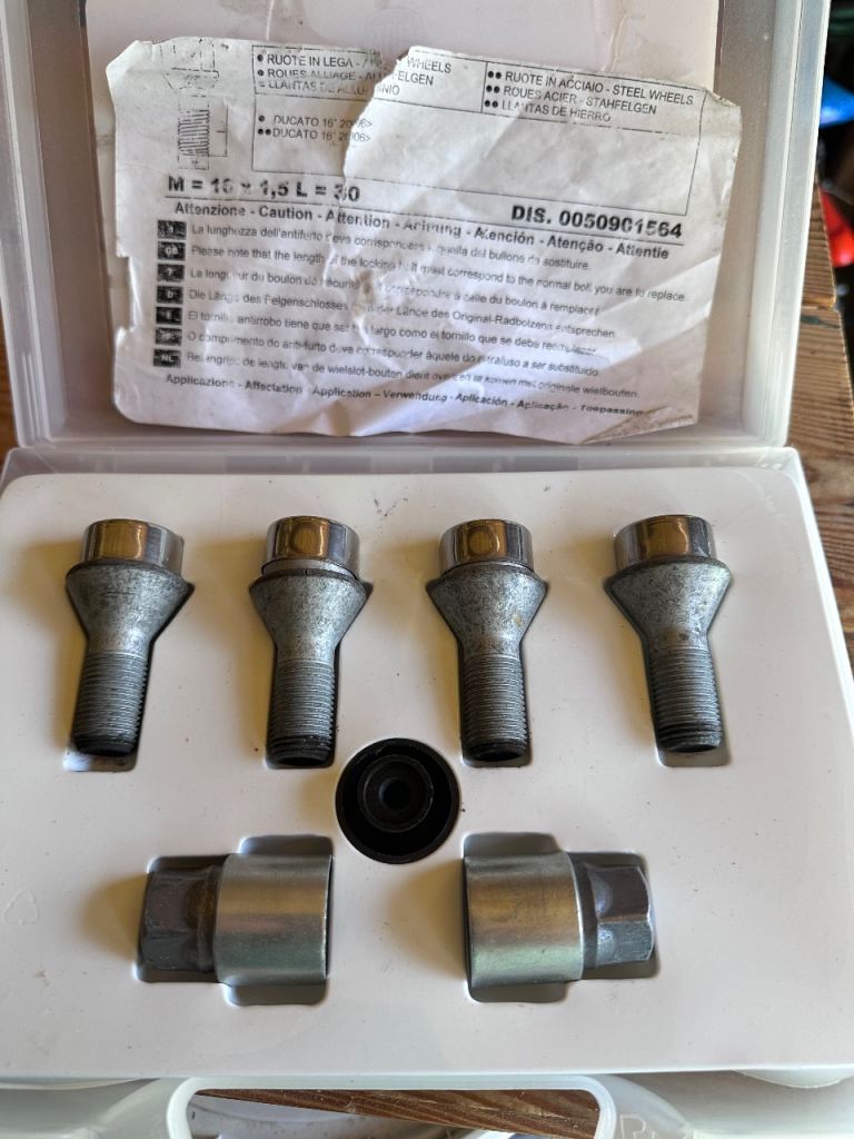 Fiat Ducato locking wheel nuts