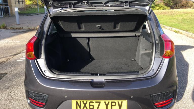 2017 Kia Ceed 1.6 CRDi ISG 2 5dr DCT Diesel Hatchback Hatchback Diesel Automatic