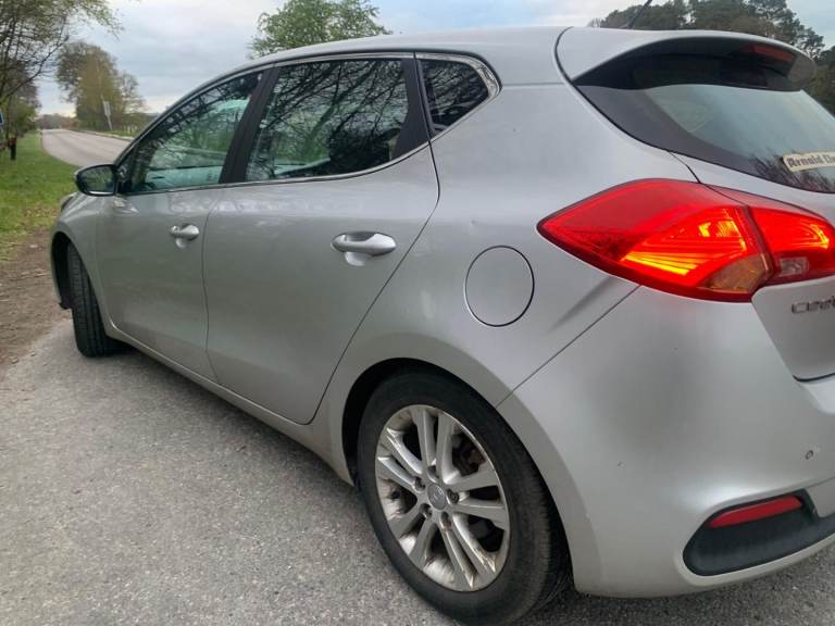 Kia, CEED, Hatchback, 2013, Manual, 1582 (cc), 5 doors