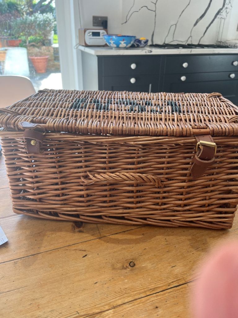 Bargain POSH Baskets : Fortnum & Mason Hamper Baskets TWO 