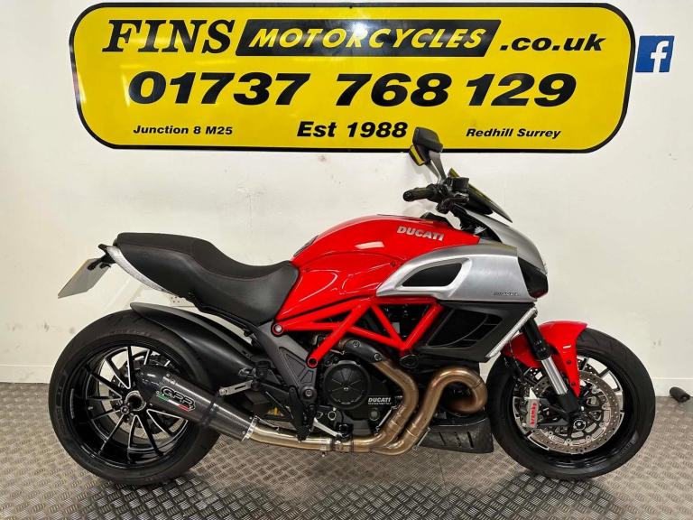 2011 DUCATI DIAVEL 1200