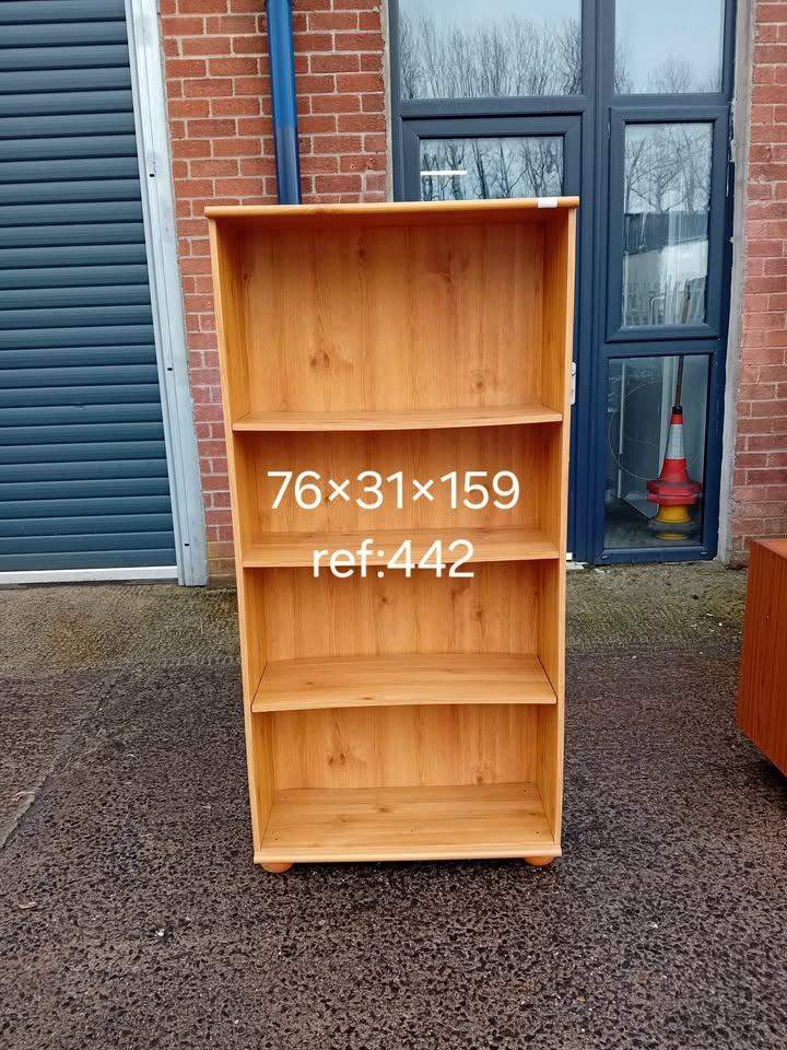 Tall bookcase, Ref:442