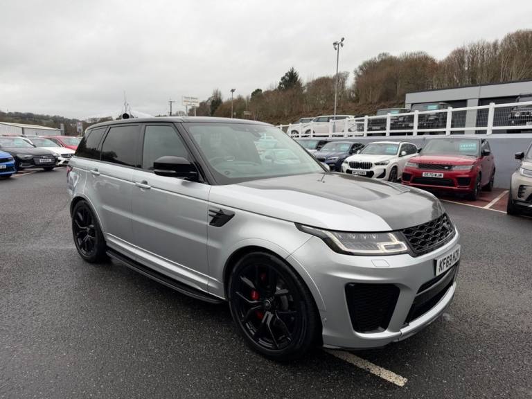 2019 69 RANGE ROVER SPORT SVR P575 V8 with Carbon Fibre / Panoroof / 22-inch