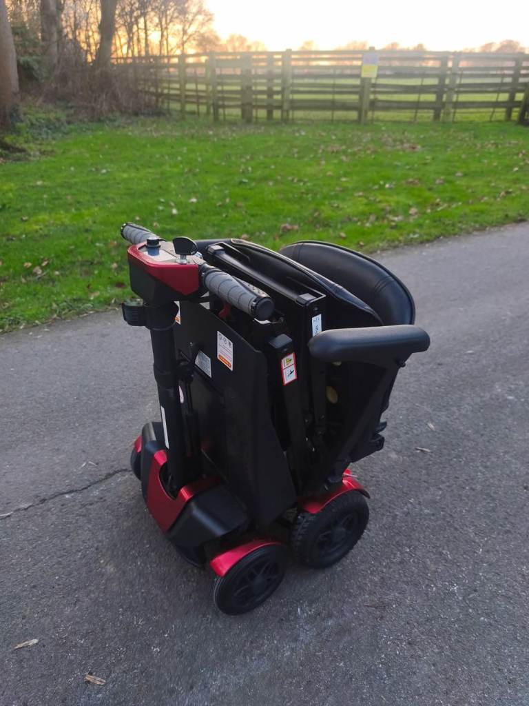 Drive electric folding car boot 4mph mobility scooter with lithium batteries 
