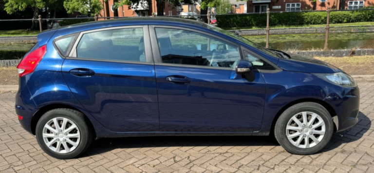 Ford, FIESTA, Hatchback, 2011, Manual, 1560 (cc), 5 doors