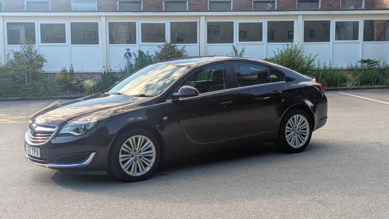 Vauxhall, INSIGNIA, Hatchback, 2015, Manual, 1364 (cc), 5 doors