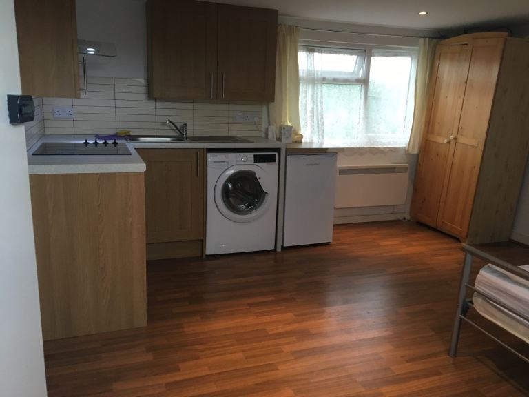 Loft Studio Flat To Let