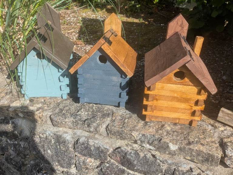  🏡 Handmade Wooden Log Cabin Birdhouses – Perfect Father's Day Gift!