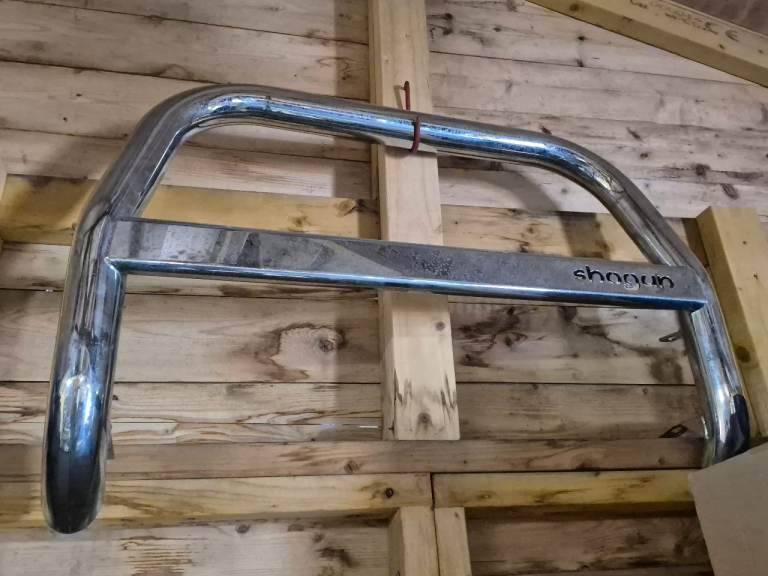 GENUINE MITSUBISHI SHOGUN SPARE PARTS.... (NOT FREE) MOSTLY BOUGHT AND UNUSED