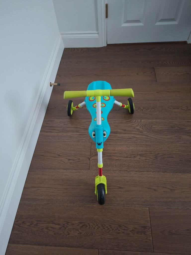Kids' Adjustable Scooter Bug – Good Condition