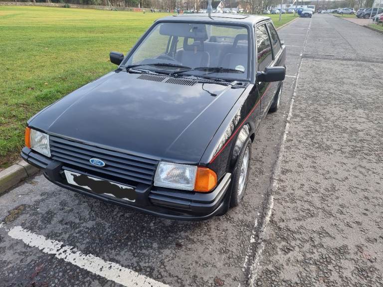 Ford, ESCORT, Hatchback, 1982, Manual, 1596 (cc), 3 doors