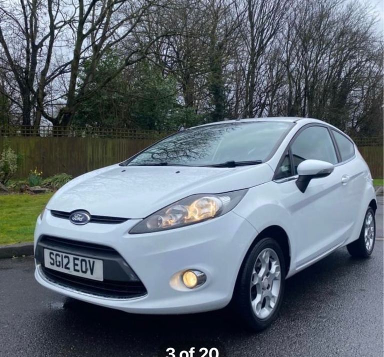 Ford, FIESTA, Hatchback, 2012, Manual, 1242 (cc), 3 doors