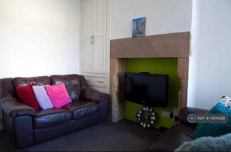 4 bedroom house in Stirling Road, Lancaster, LA1 (4 bed) (#1454028)