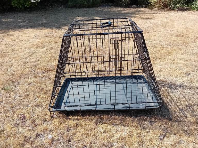 Dog travel cage