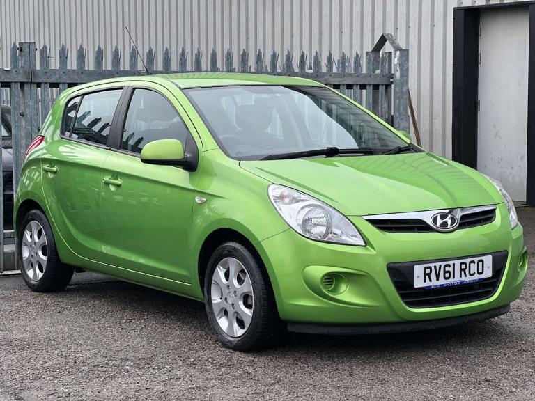 2011 Hyundai i20 1.4 i20 Comfort Auto 5dr Hatchback Petrol Automatic