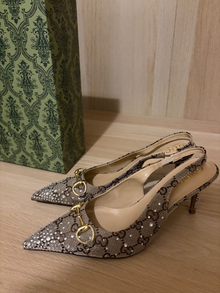 Gucci kitten heels 