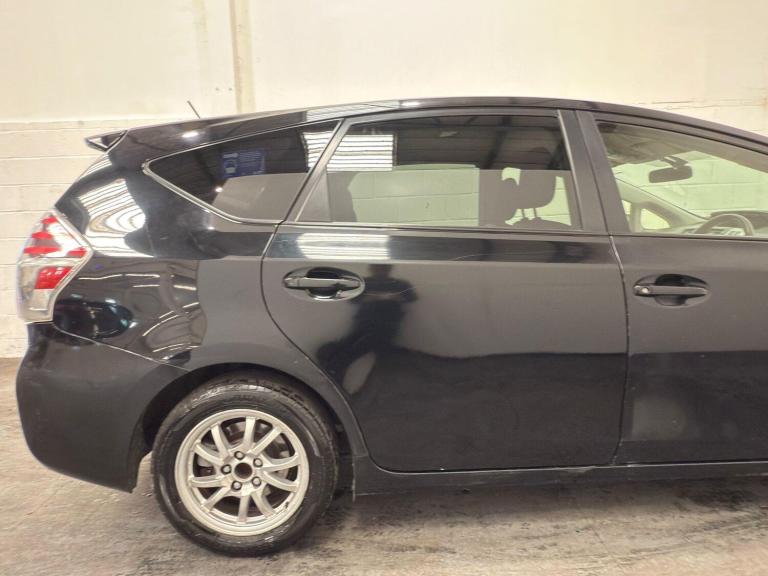 2014 Toyota Prius+ 1.8 VVT-h Icon CVT Euro 5 (s/s) 5dr MPV Petrol/Electric Hybrid Automatic