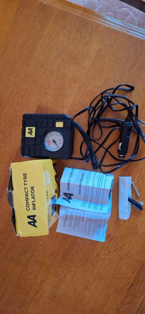 New AA Compact 12v Car Tyre Air Compressor  + adaptors