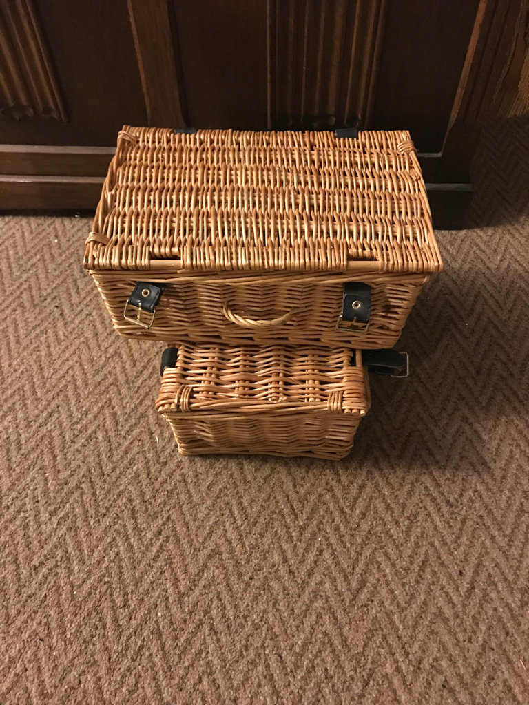 2 Quality Wicker Picnic Hampers 