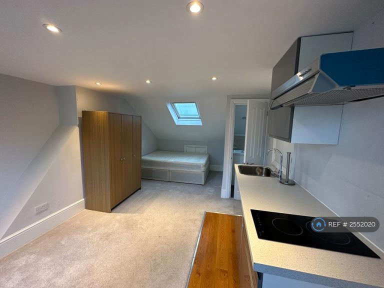1 bedroom in Manchester Road, London, E14 (#2552020)