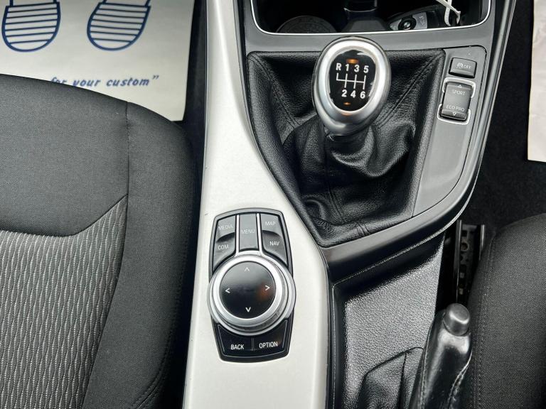 2018 BMW 1 Series 116d SE Business 5dr [Nav/Servotronic] HATCHBACK DIESEL Manual