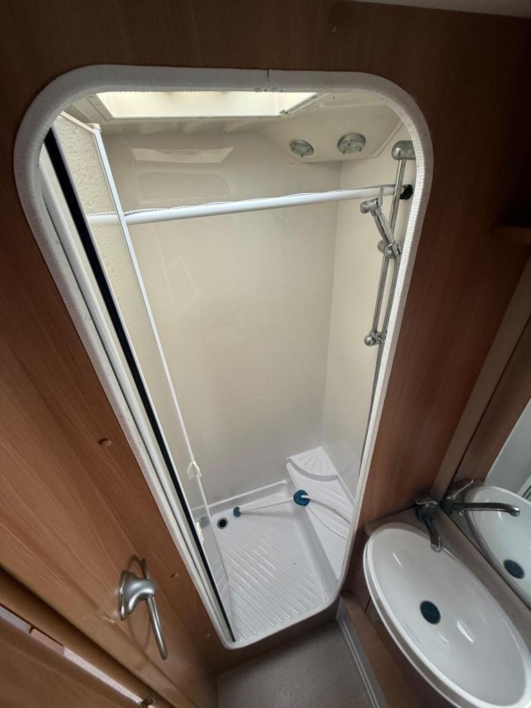 2011 Swift Fairway 565 6 Berth fixed bunk beds