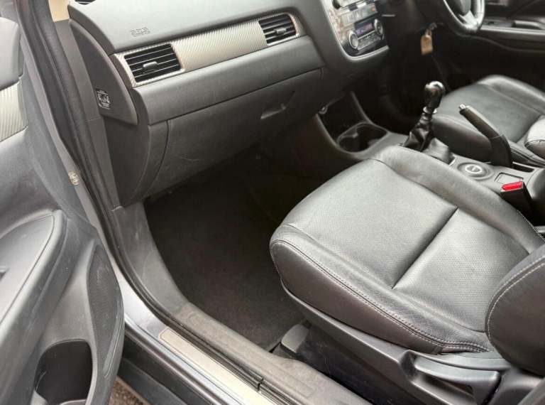 2016 Mitsubishi Outlander 2.2 DI-D GX3 5dr ESTATE DIESEL Manual