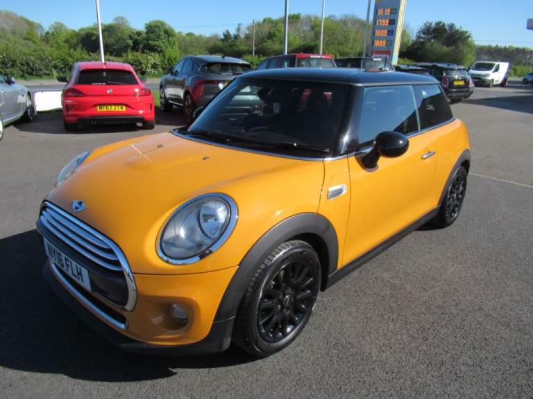  Mini Hatchback 1.5 Cooper 3dr Petrol
