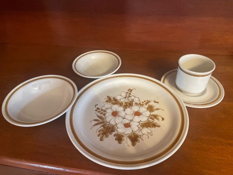 Genuine Stoneware Vintage Dinnerware Set - Floral Pattern, Good Condition