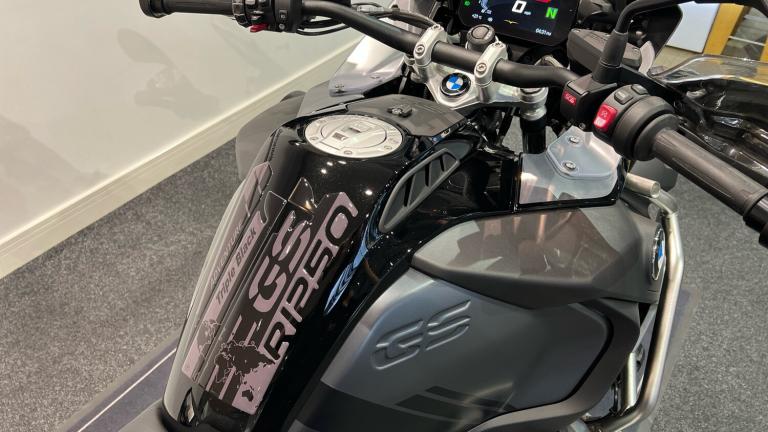 2024 BMW R1250 GS Adventure TE DUEL Petrol Manual