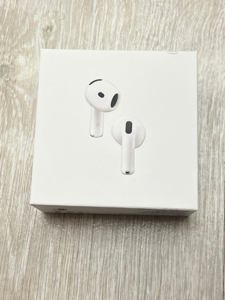 AIRPODS 4th GENERATION 