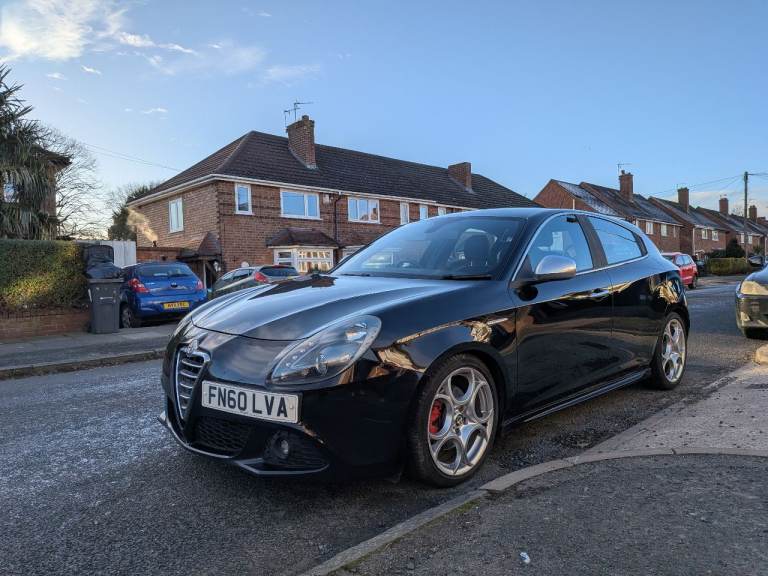 2010 Alfa Romeo Giulietta 2.0 JTDM-2 Veloce Manual FSH + timing belt + 11M MOT